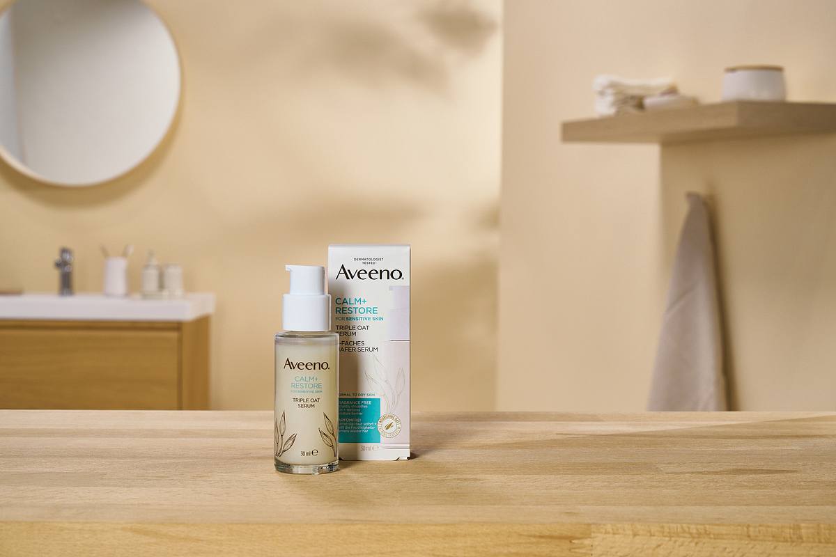 Aveeno® Calm + Restore™ 3-faches Hafer Serum