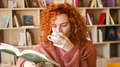 Psychothriller Bücher: Bestseller und Lese-Tipps - Foto: iStock/ Nastasic 