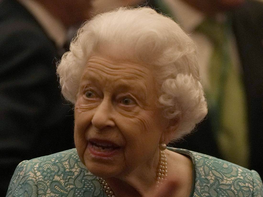 Die Sorge um die Queen Elizabeth wächst immer mehr. Jetzt fleht sie ihre Familie an...
