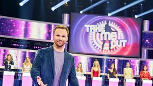 „Take Me Out“: Darum ist Ralf Schmitz wirklich raus! - Foto: TVNow / Frank Dicks