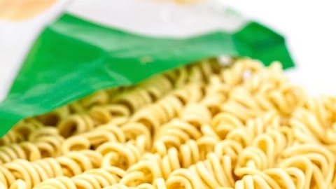 ramen nudeln artikel - Foto: Istock