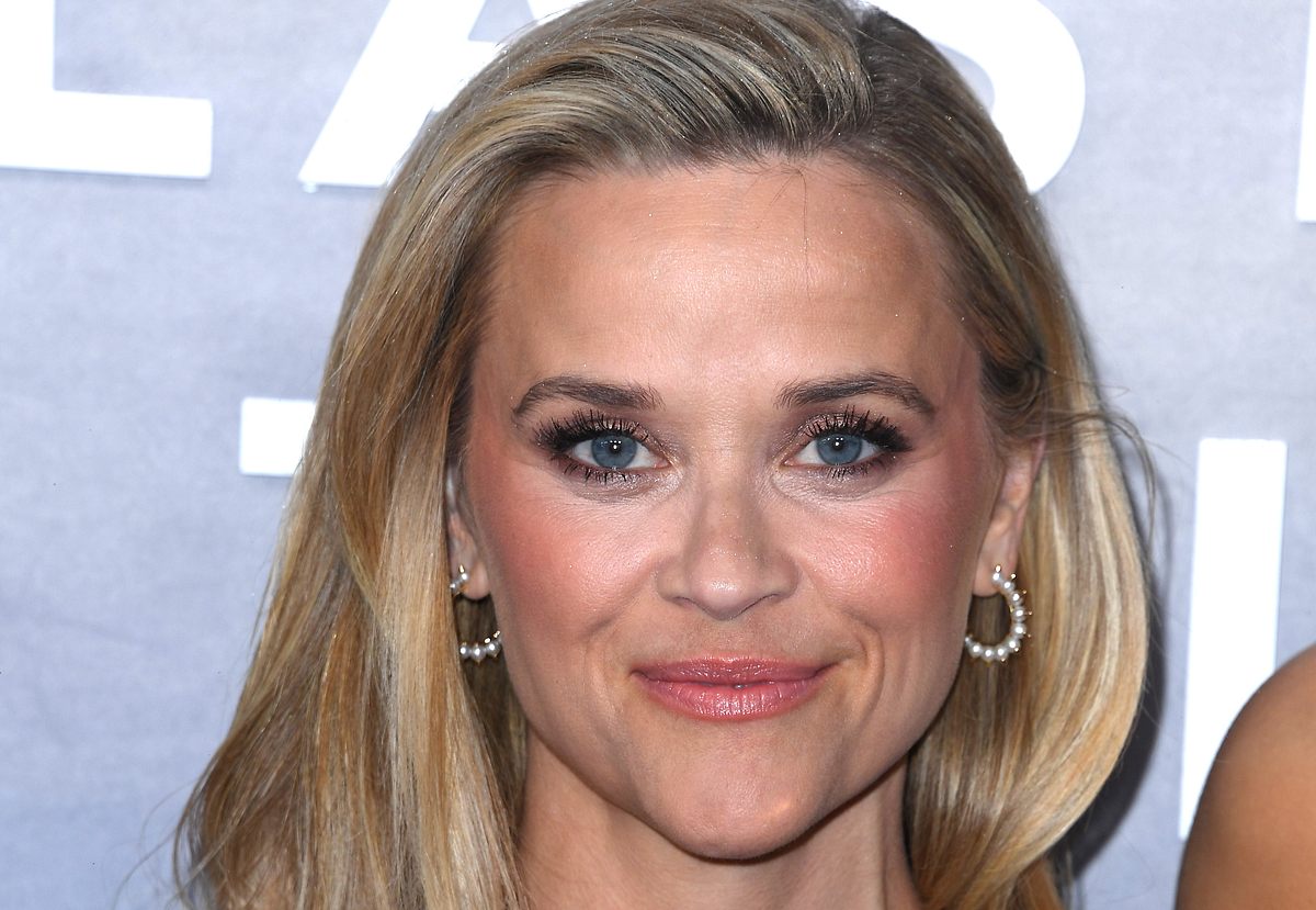 Reese Witherspoon hat ein herzförmiges Gesicht.