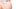 Wenn der Bauch nach der Schwangerschaft nicht zurückgeht, kann es sich um eine Rektusdiastase handeln. - Foto: iStock