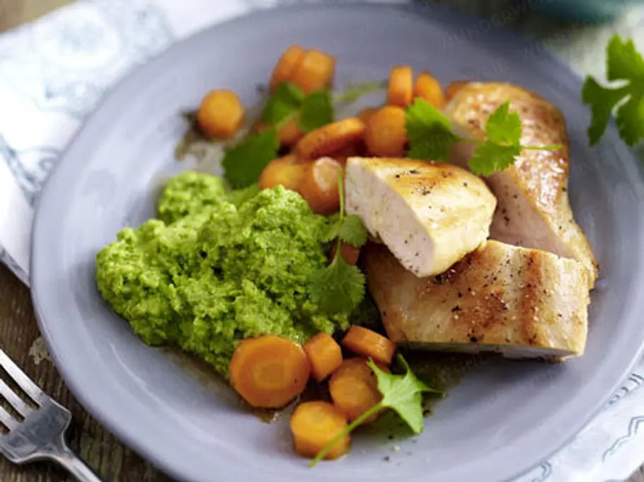 Gesundes Rezept zum Abnehmen: Erbsen-Koriander-Püree mit Hähnchen rezepte abnehmen