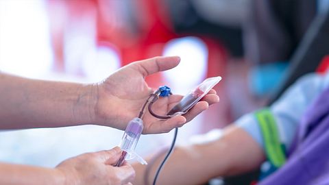 Stammt der negative Rhesusfaktor tatsächlich von Außerirdischen ab? Was ist wirklich dran an der Behauptung? - Foto: iStock