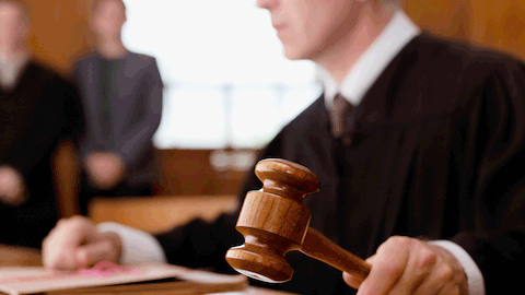Der Mann aus Düsseldorf wurde zu lebenslanger Haft verurteilt. - Foto: iStock