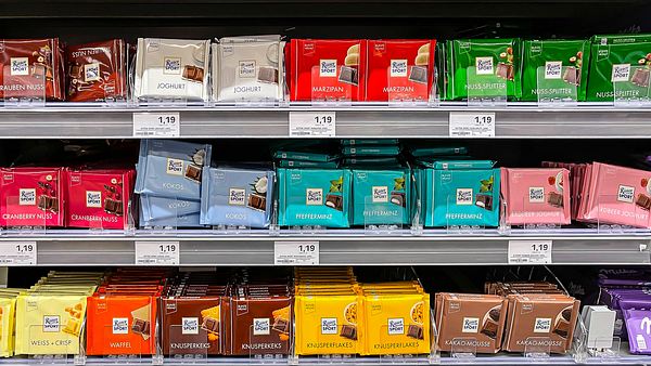 Ritter Sport Joghurt- Rückruf: Diese Chargen sind betroffen! - Foto: IMAGO / Arnulf Hettrich