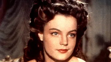 Bereits mit 17 strich Romy Schneider opulente Gagen ein, doch sie führte ein Leben am Rande der Pleite... - Foto: IMAGO / Everett Collection Bereits mit 17 strich Romy Schneider opulente Gagen ein, doch sie führte ein Leben am Rande der Pleite... - Foto: IMAGO / Everett Collection