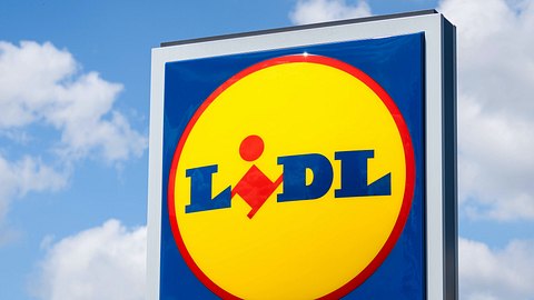 Rückruf bei Lidl und Kaufland: Diesen Fisch solltest du auf keinen Fall essen! - Foto: IMAGO / Bihlmayerfotografie