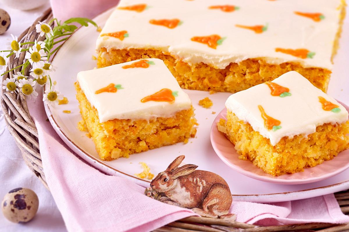 Saftiger Rüblikuchen: Das beste Rezept vom Blech