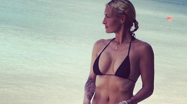 sarah connor im bikini - Foto: misscee888/Instagram