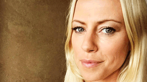 Diese Moderatorin hat bereits vier Fehlgeburten erlitten. - Foto: Facebook:  Anneke Dürkopp