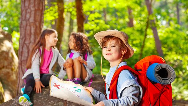 Schatzsuche Kindergeburtstag - Foto: iStock/SerrNovik 