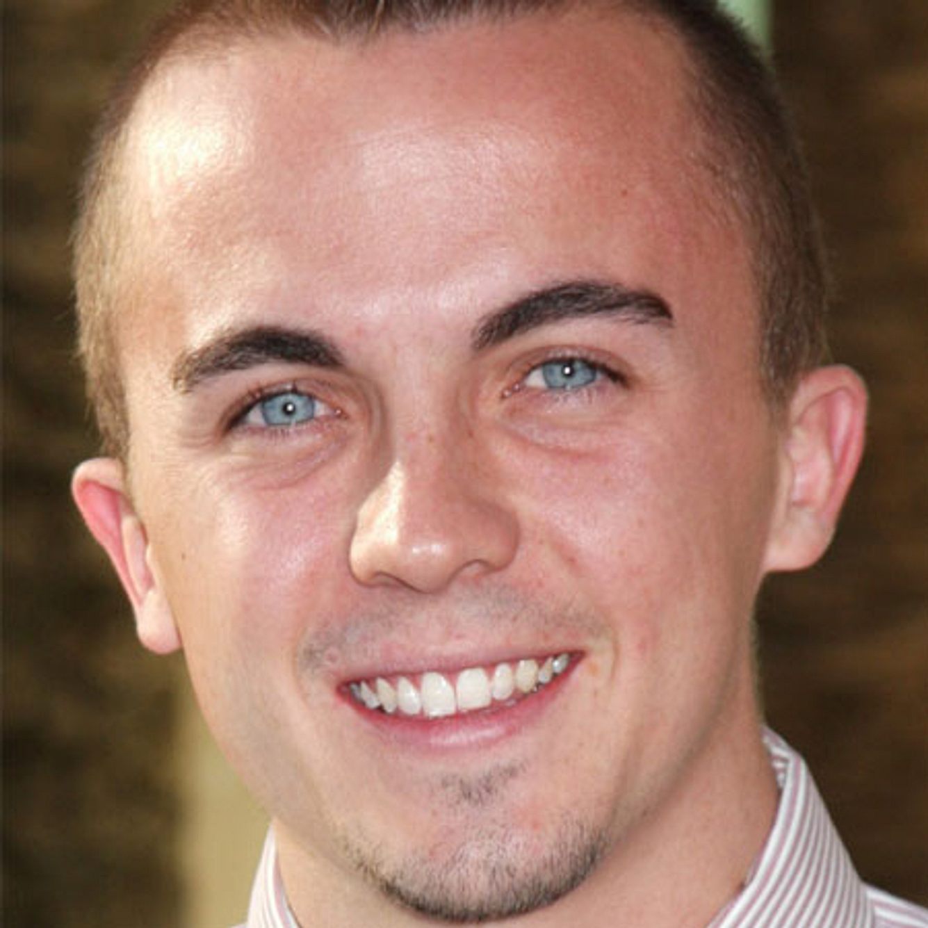 Prominente Schlaganfall-Opfer schlaganfall frankie muniz q