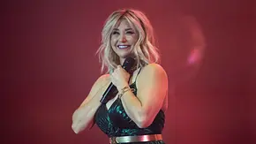 Schlager-Star Beatrice Egli: Sie kann ihr Glück kaum fassen! - Foto: IMAGO / Kirchner-Media Schlager-Star Beatrice Egli: Sie kann ihr Glück kaum fassen! - Foto: IMAGO / Kirchner-Media