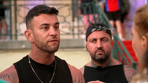 Serkan Yavuz: Jetzt zeigt er wieder sein wahres Gesicht! - Foto: Prime Video