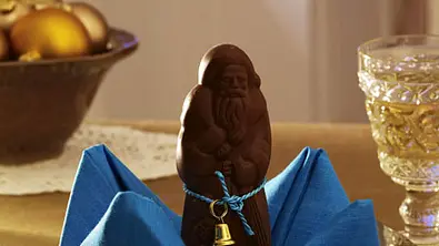 servietten falten weihnachten lotusbluete - Foto: Bauer Media Group