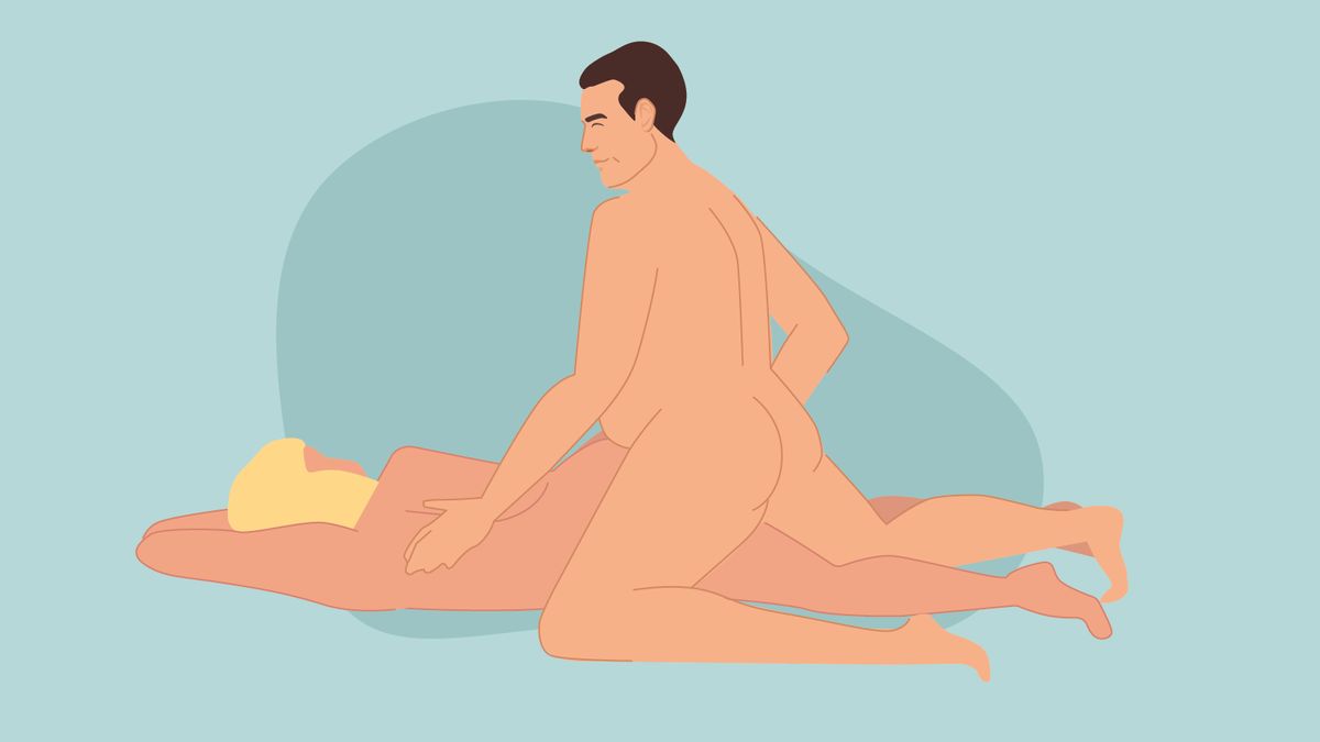 Sexstellungen für Mollige: Sidekick-Stellung Paar in der Sidekick-Stellung hat intensiven Sex.