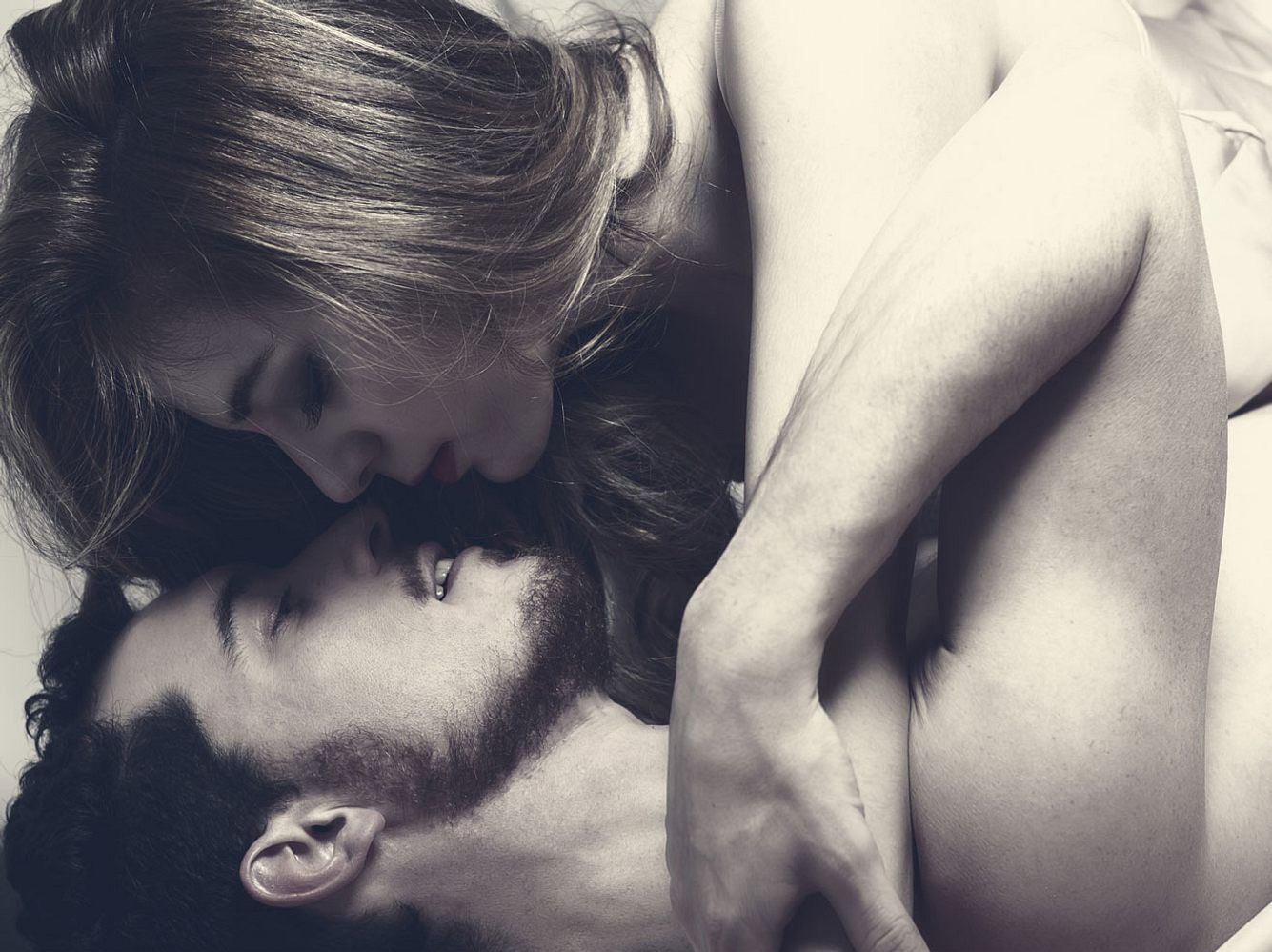 Doggy, Federhocke und Lotusblume gehören zu den beliebtesten Sexstellungen der Frauen und Männer in Deutschland. Doggy, Federhocke und Lotusblume gehören zu den beliebtesten Sexstellungen der Frauen und Männer in Deutschland.