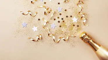 Mitbringsel für SIlvester - Foto: Julia_Sudnitskaya/iStock Mitbringsel für SIlvester - Foto: Julia_Sudnitskaya/iStock