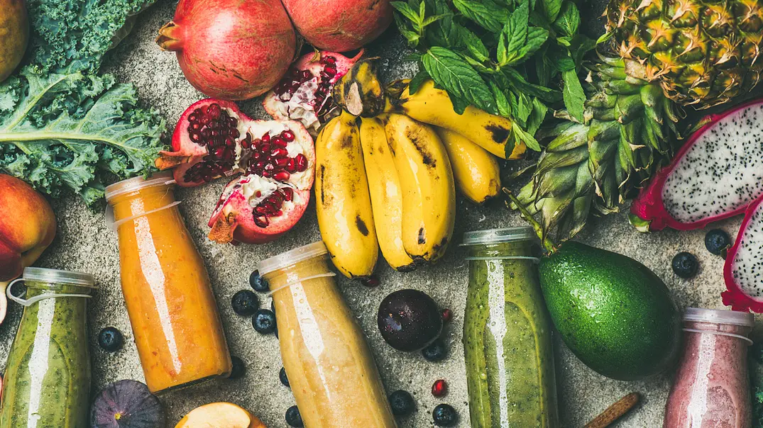 Smoothies können dir beim Abnehmen helfen. - Foto: Foxys_forest_manufacture/iStock Smoothies können dir beim Abnehmen helfen. - Foto: Foxys_forest_manufacture/iStock