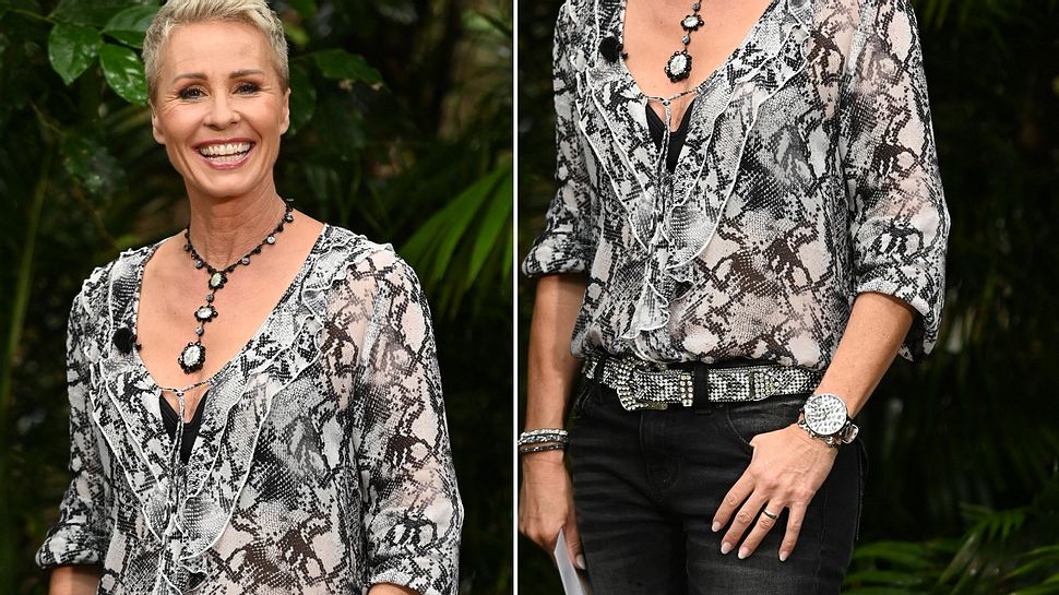 Sonja Zietlow hat immer besonders auffällige Blusen an - Foto: TV NOW/Stefan Menne