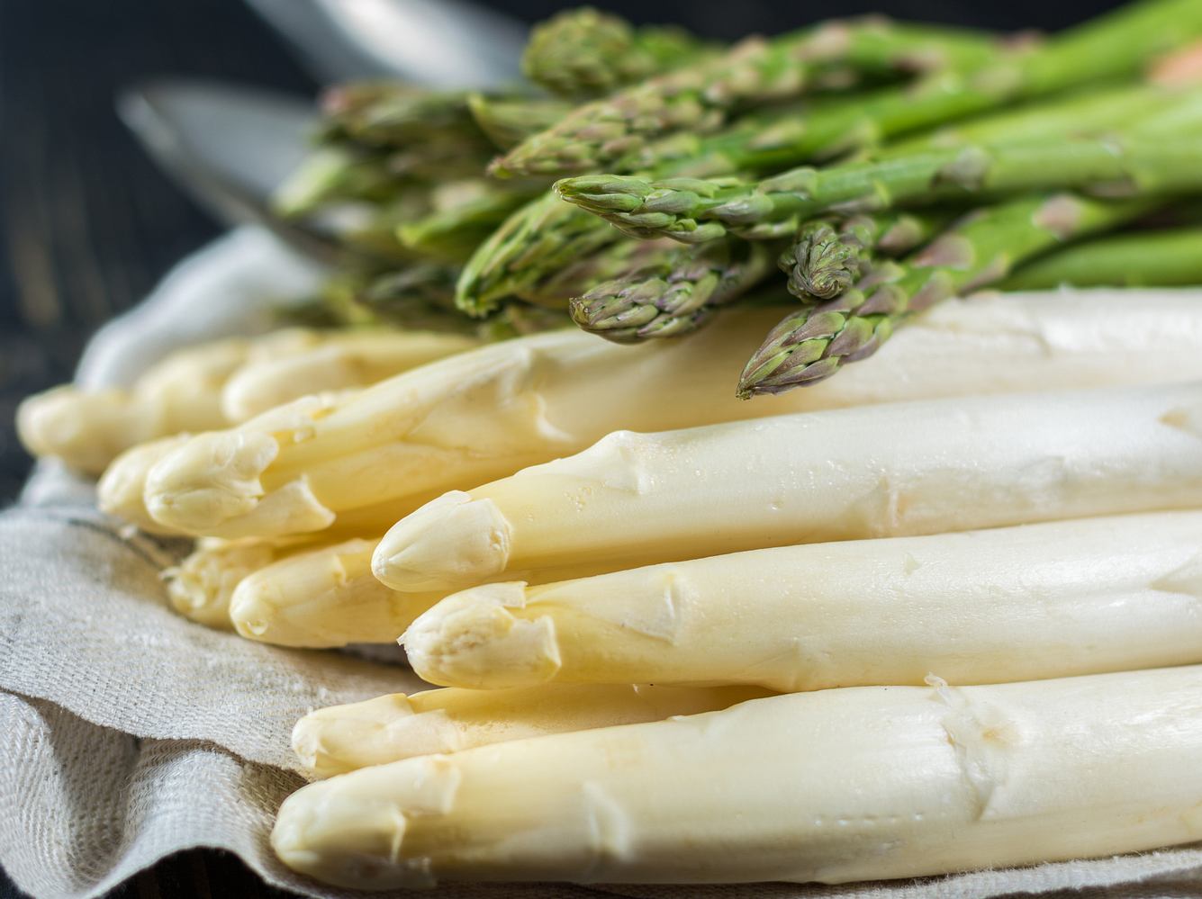 Spargel ist nicht nur lecker, sondern auch gesund. Spargel ist nicht nur lecker, sondern auch gesund.