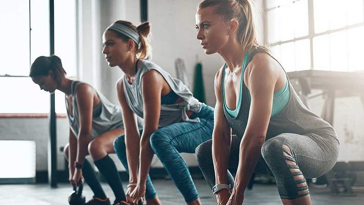 Squat-Challenge: So straffst und stärkst du Beine und Po - Foto: iStock/ PeopleImages