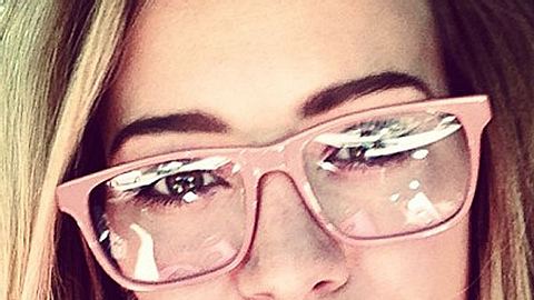 stars mit brille hilary duff - Foto: Hilary Duff/Instagram