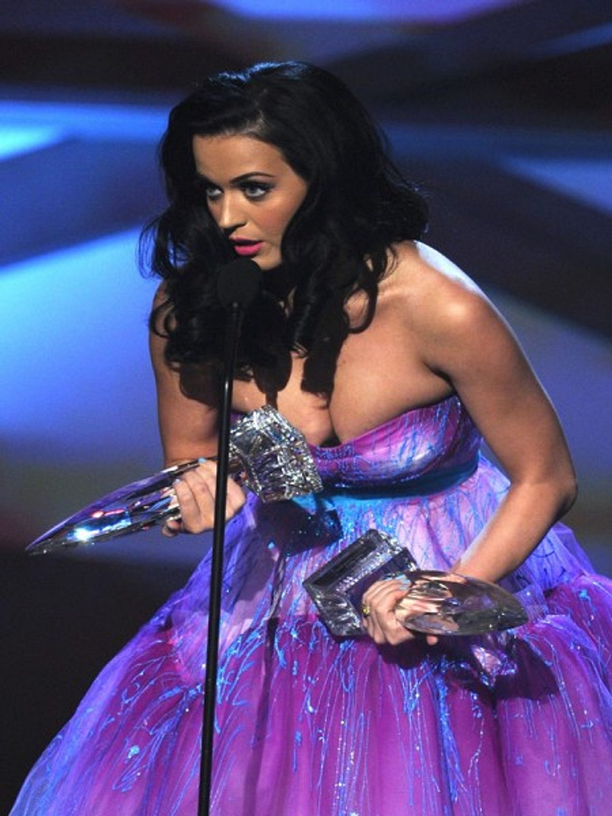 stars mit quetsch dekollete katy perry