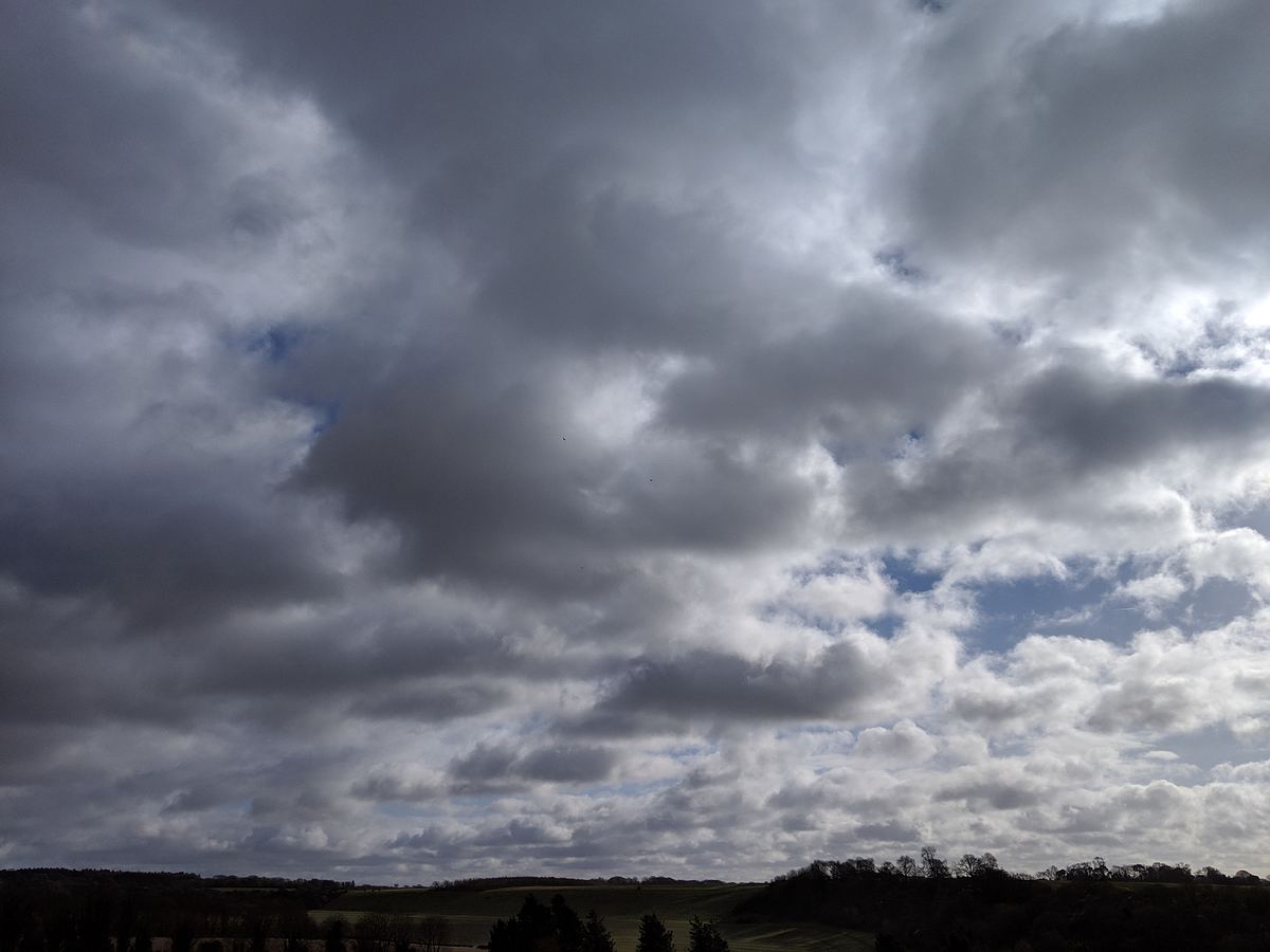 Stratocumulus - Die tiefhängenden Haufenschichtwolken