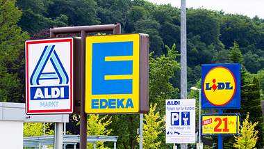 Knallharte Sparmaßnahmen! Jetzt greifen Edeka, Lidl & Co. durch - Foto: justhavealook/iStock
