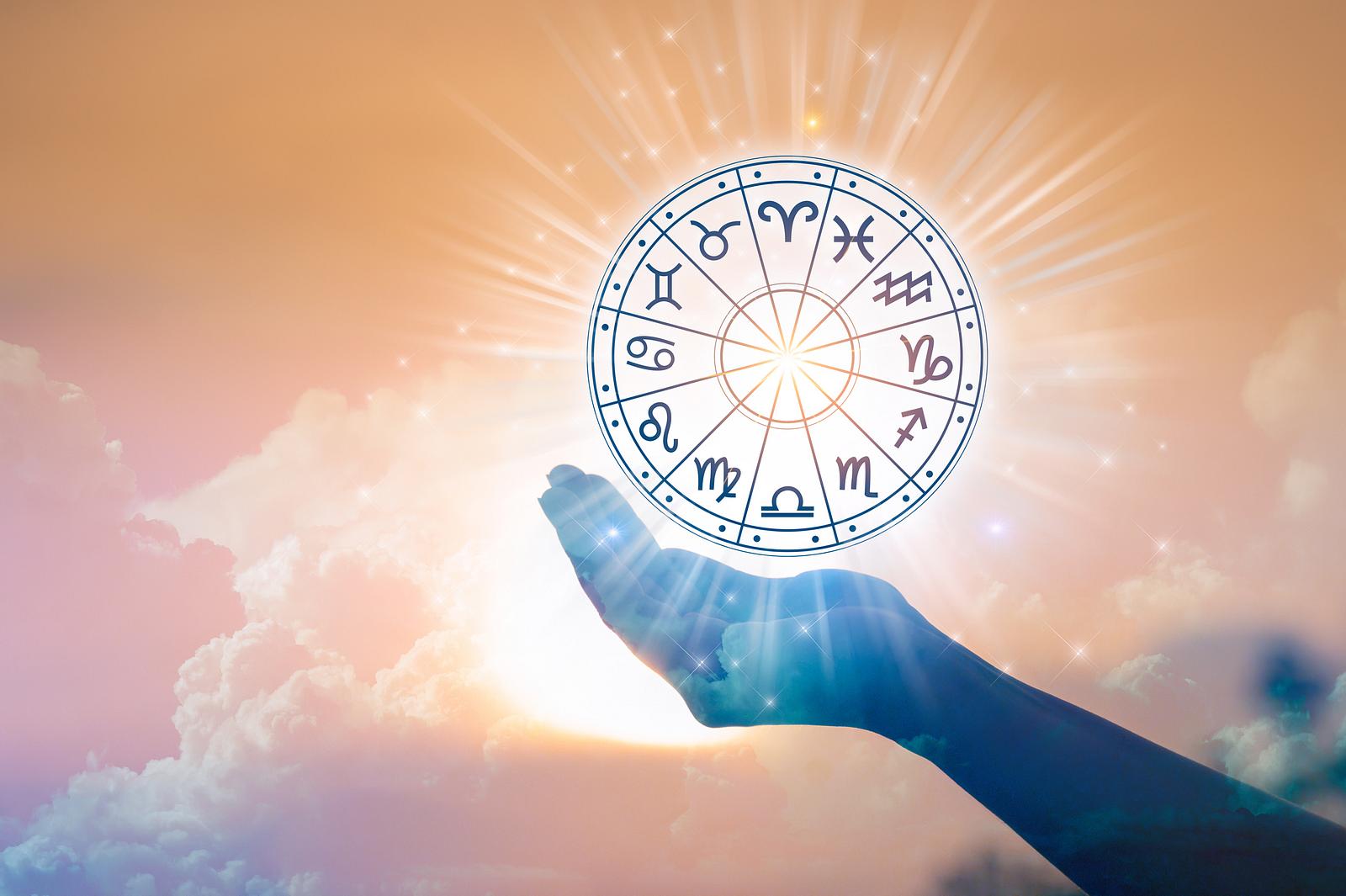 Horoskop Heute: Das Tageshoroskop Für Alle Sternzeichen Am 03.04.2023 ...