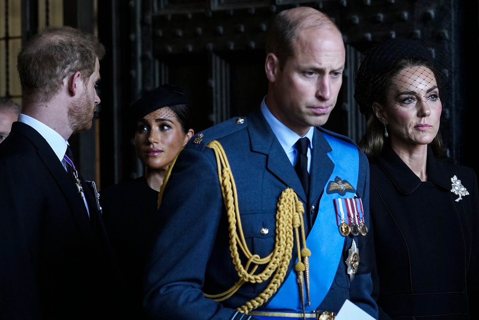 Testament der Queen bei Kate & Meghan für Schnappatmung! Wunderweib