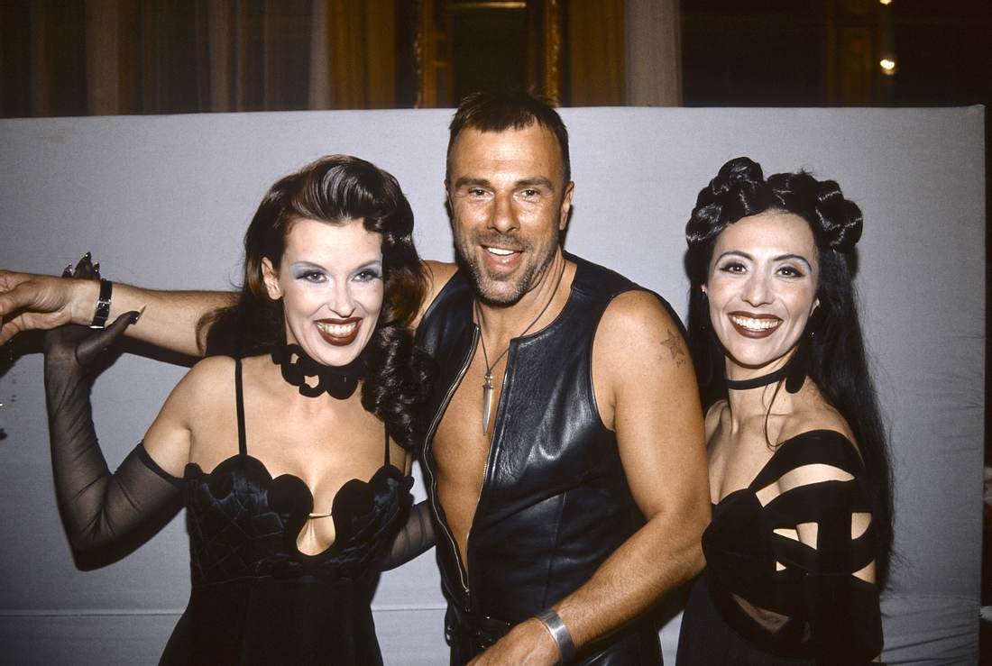 Thierry Mugler: 1993 gehörte er schon zu den größten Stars des Modezirkus. 