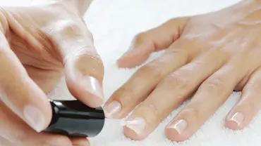 Großer Top-Coat-Test der Wunderweib-Redaktion - Foto: iStock Großer Top-Coat-Test der Wunderweib-Redaktion - Foto: iStock