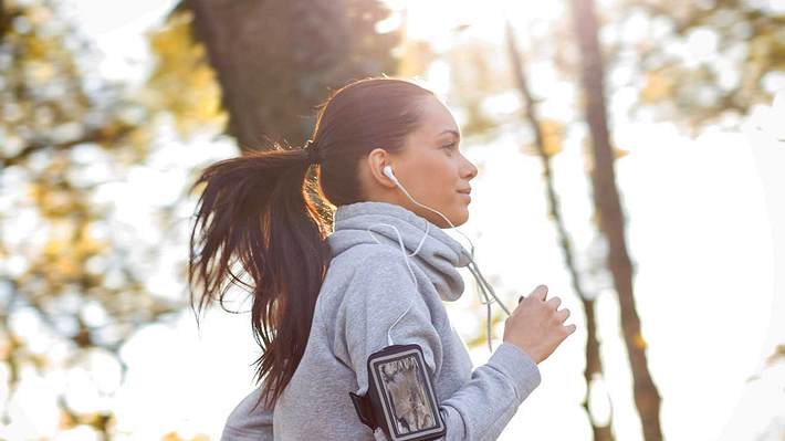 Trainingsplan für einen 5-km-Lauf für vier Wochen - Foto: iStock/ PointImages