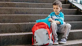 U Boot Eltern: Warum sie für ihre Kinder gefährlich sind. (Symbolbild) - Foto: Newman Studio/iStock U Boot Eltern: Warum sie für ihre Kinder gefährlich sind. (Symbolbild) - Foto: Newman Studio/iStock