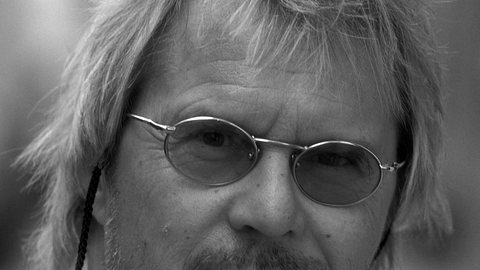 Comic-Zeichner Uli Stein ist überraschend gestorben. - Foto: imago images / Kai Horstmann