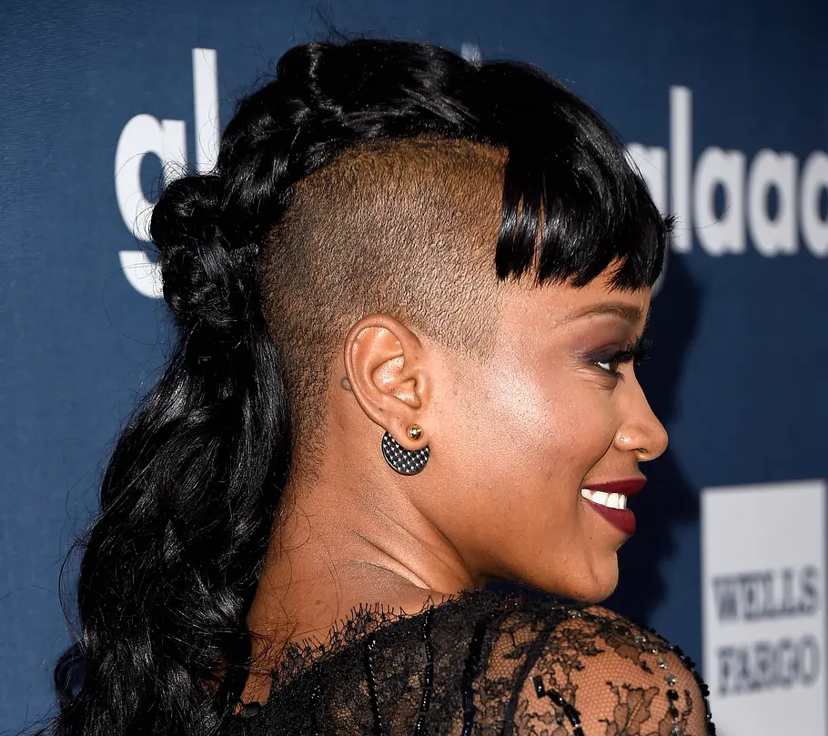 Undercut mit Pony Undercut für lange Haare: Diese Frisuren stehen allen Frauen