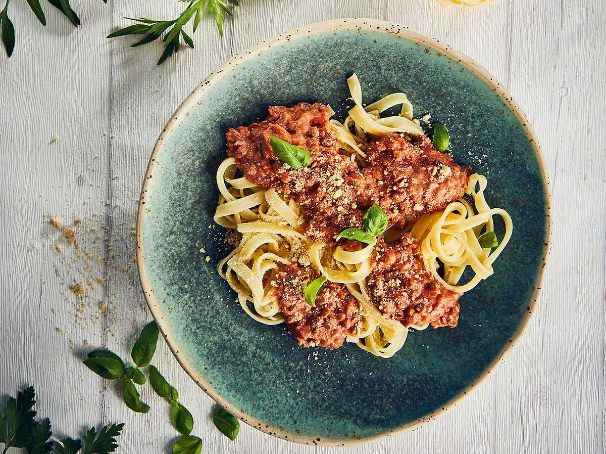 Vegane Pasta: Rezept für vegane Bolognese