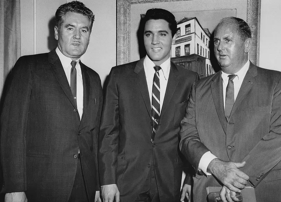 Vernon Presley, Elvis Presley und Tom Parker Vernon Presley, Elvis Presley und Tom Parker
