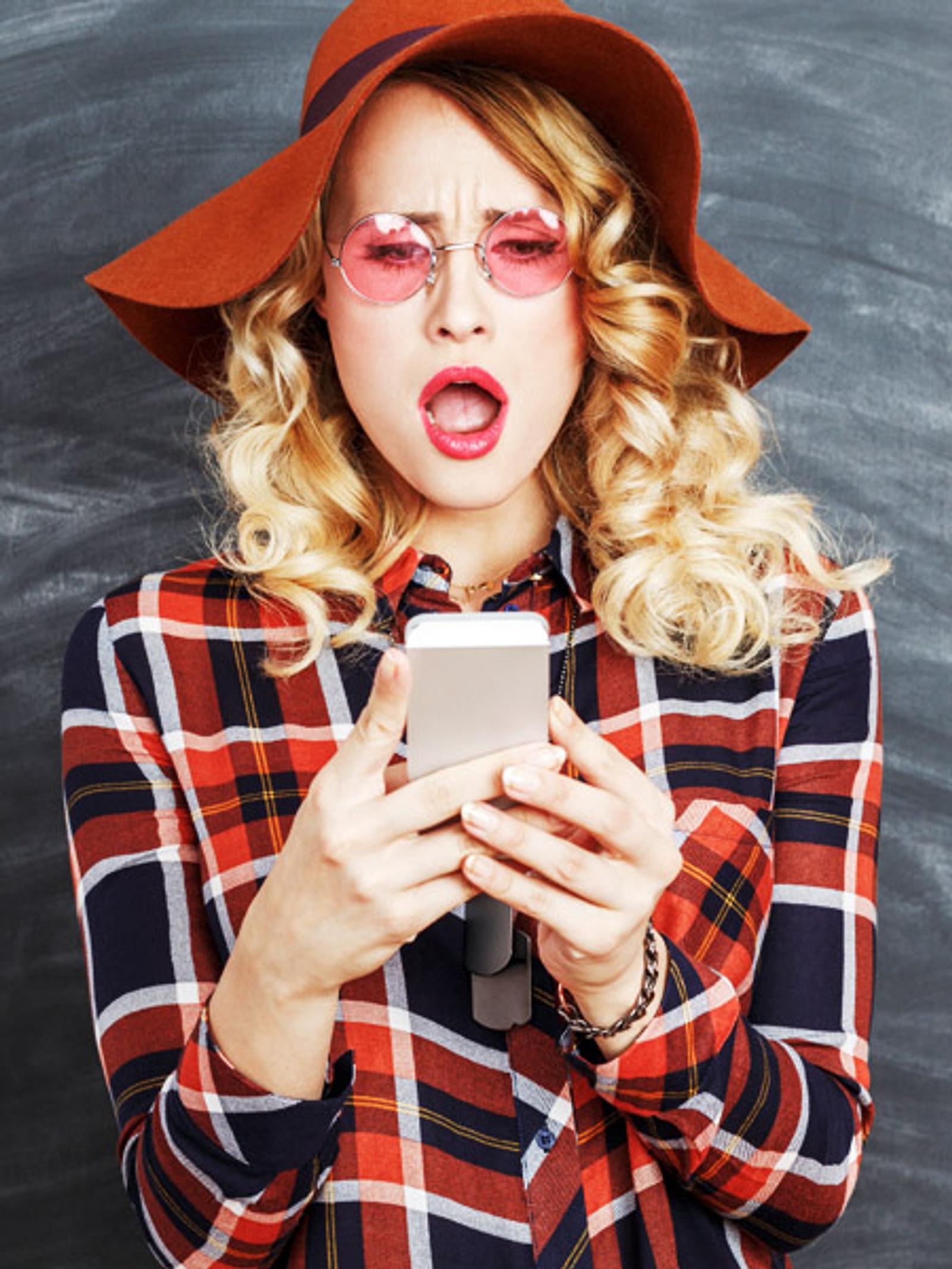 Warum wir uns selbst auf Fotos nicht leiden mögen Wunderweib