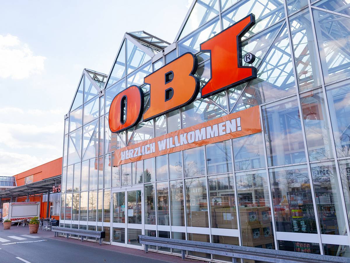 Jeder kennt den Baumarkt OBI - doch kaum jemand weiß, was wirklich hinter dem Namen steckt...