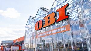 Jeder kennt den Baumarkt OBI - doch kaum jemand weiß, was wirklich hinter dem Namen steckt... - Foto: huettenhoelscher / iStock