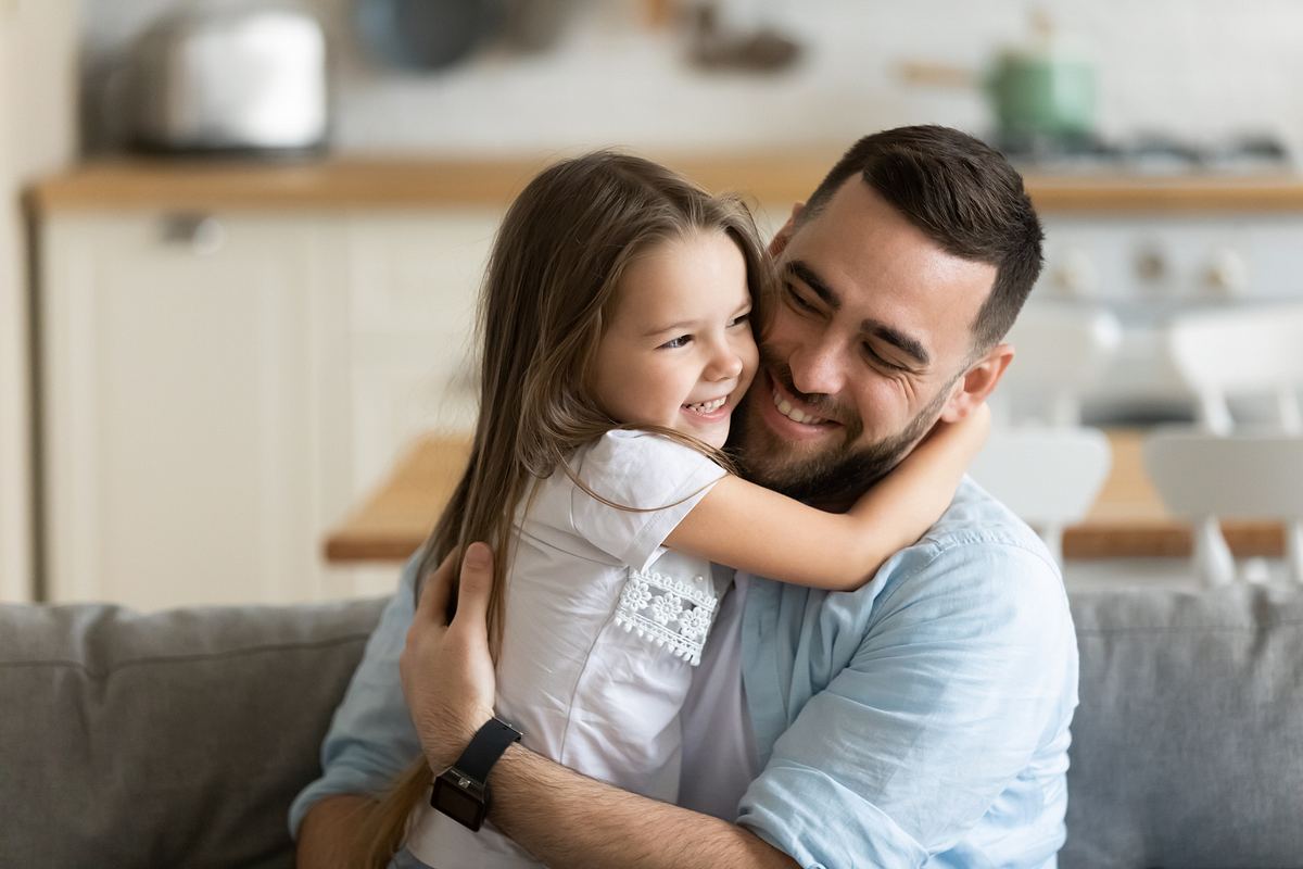 Was seine Tinder Bilder über ihn verraten - Der Familienmensch