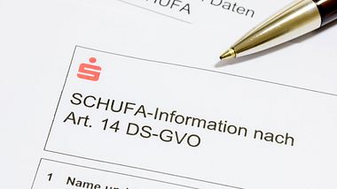 Formular, Information von Daten an die Schufa, Bonitätsauskunft, Kreissparkasen, Kugelschreiber - Foto: IMAGO / imagebroker