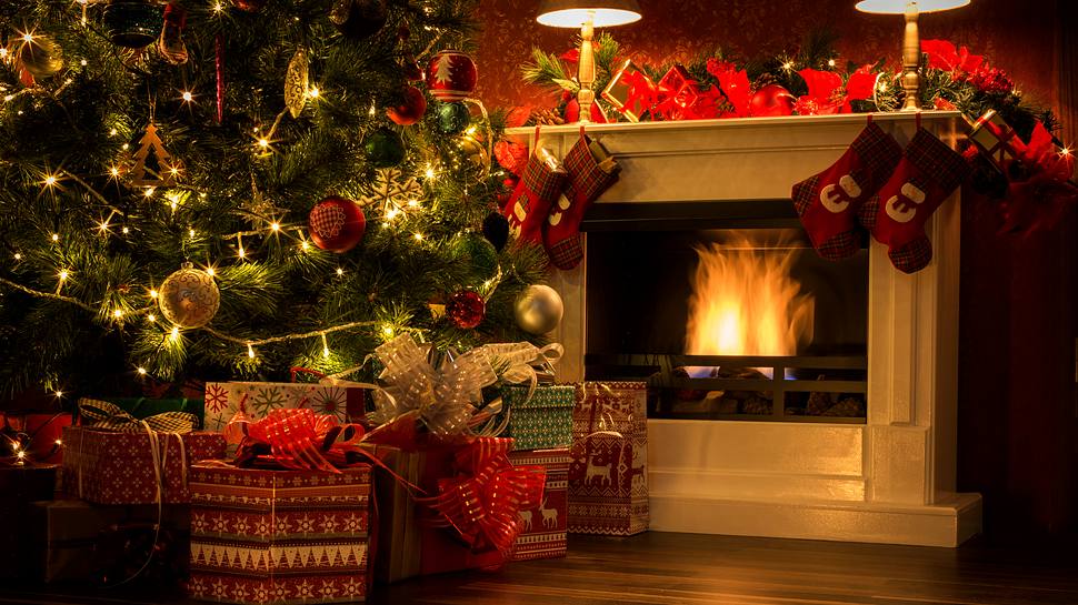 Weihnachtsbeleuchtung kabellos - Foto: iStock/GMVozd