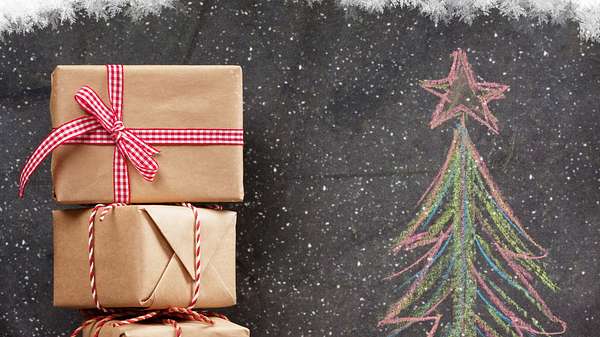 Weihnachtsgeschenke für Lehrer und Erzieher. - Foto: iStock/karandaev