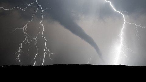 Gab es am Sonntag wirklich Tornados in Deutschland? - Foto: iStock